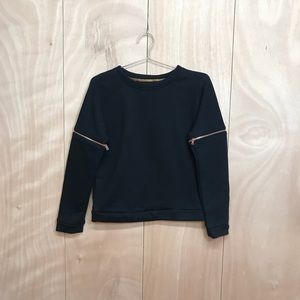 Black Crew Neck Sweatshirt with Rosegold Zippers